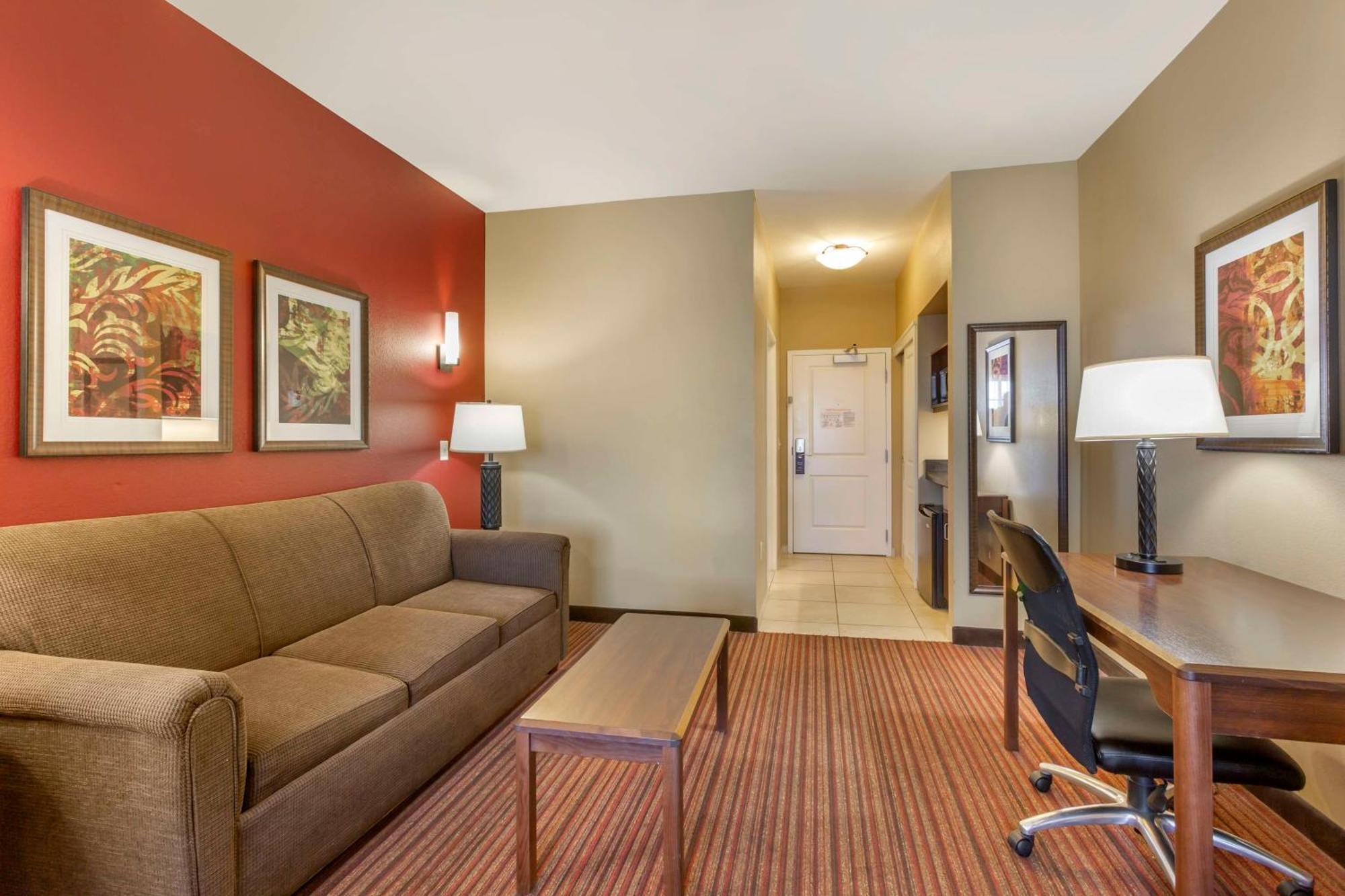 Best Western Plus Chandler Hotel & Suites Esterno foto